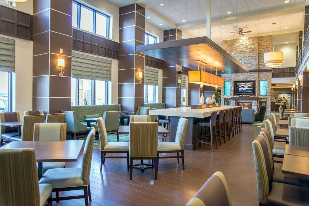 Hampton Inn & Suites By Hilton Dartmouth - Halifax Restaurant photo